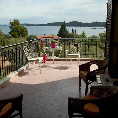 Fteroti House Vourvourou
